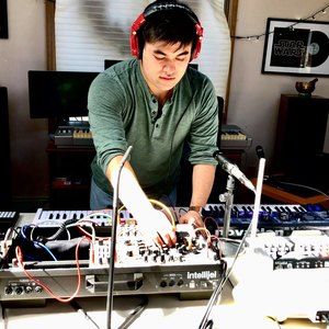 Meet your Posher, Charles